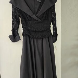 Jessica Howard Black Lace Long Sleeve Dress